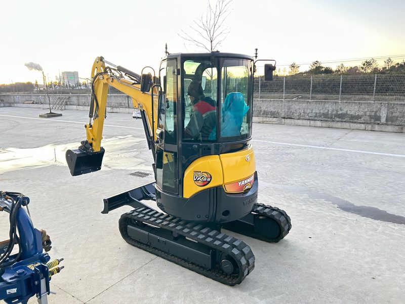 Miniexcavadora Yanmar Vio 25