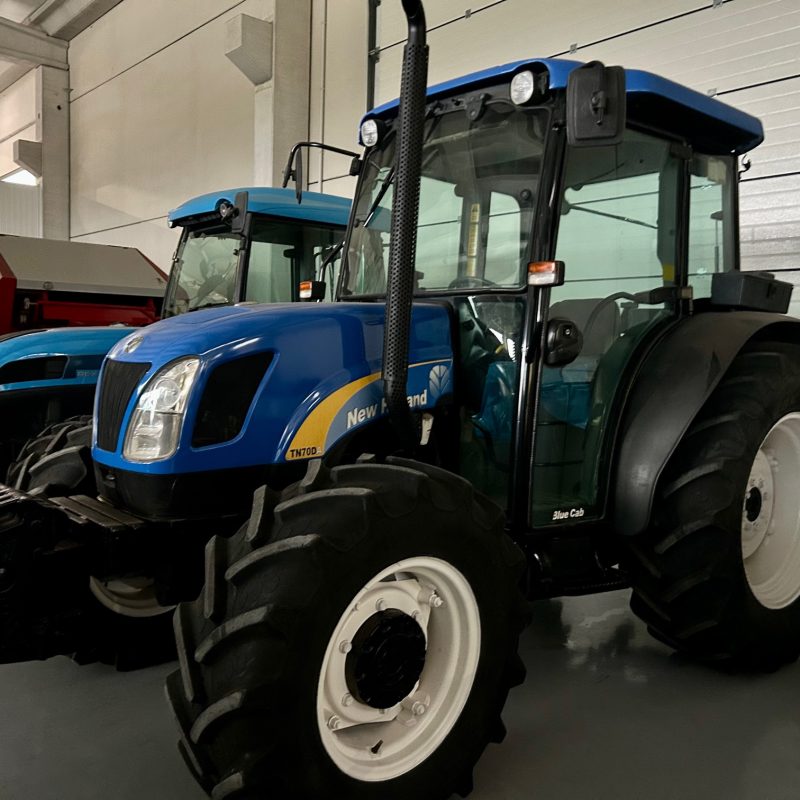 Tractor New Holland TN 70 DA