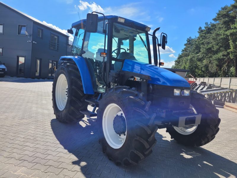 TRACTOR NEW HOLLAND TL90