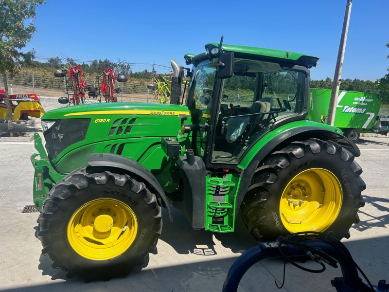 TRACTOR JOHN DEERE 6130R CON PALA