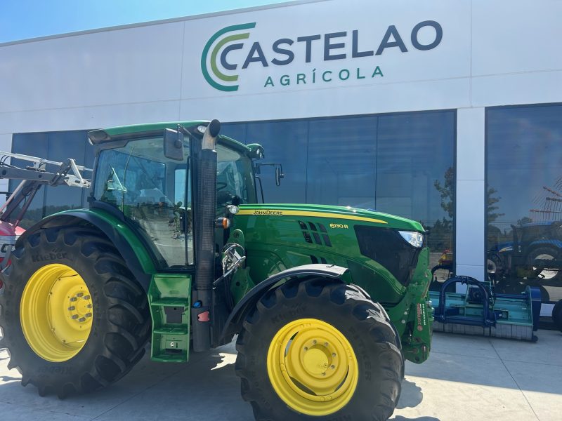 TRACTOR JOHN DEERE 6130R CON PALA