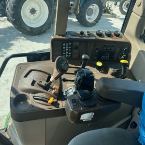 TRACTOR JOHN DEERE 6320 CON PALA