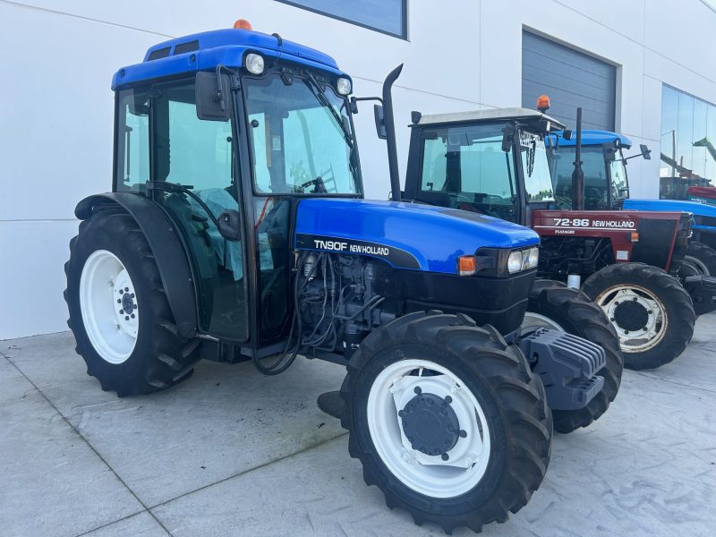 TRACTOR FRUTERO NEW HOLLAND TN90F