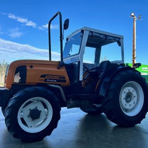 TRACTOR RENAULT FRUCTUS 140
