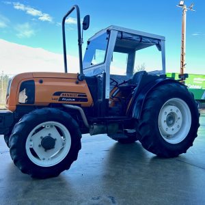 TRACTOR RENAULT FRUCTUS 140
