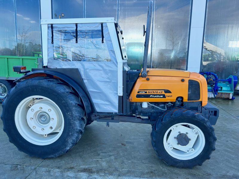 TRACTOR RENAULT FRUCTUS 140