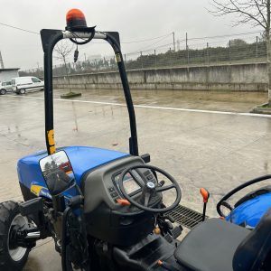 TRACTOR NEW HOLLAND TN75NA