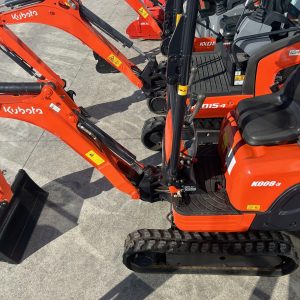 MINIEXCAVADORA KUBOTA K008-3