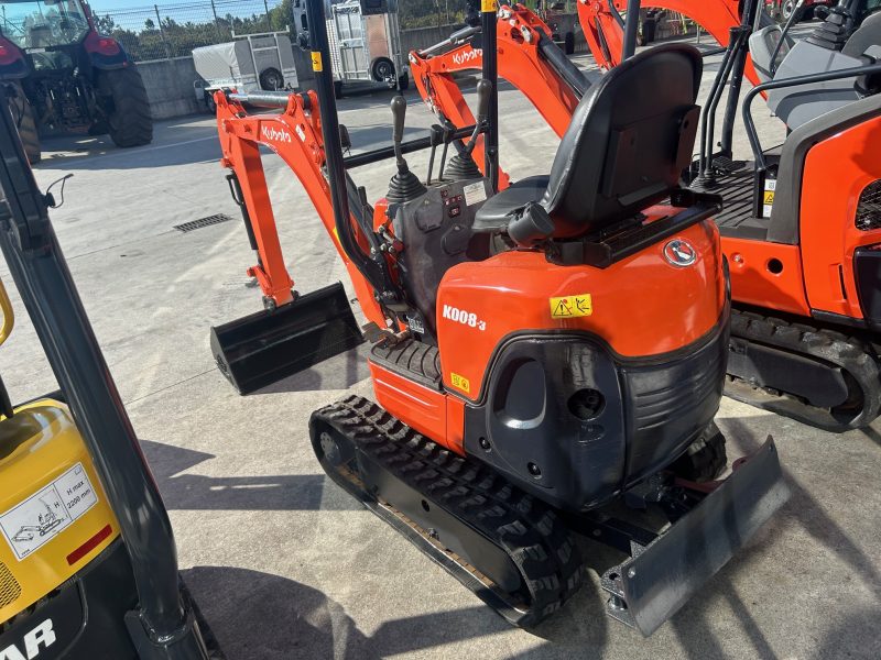MINIEXCAVADORA KUBOTA K008-3