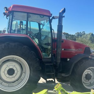 TRACTOR CASE MX120
