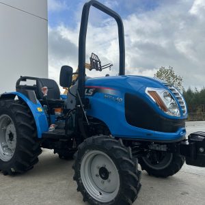 TRACTOR LS MT3.40