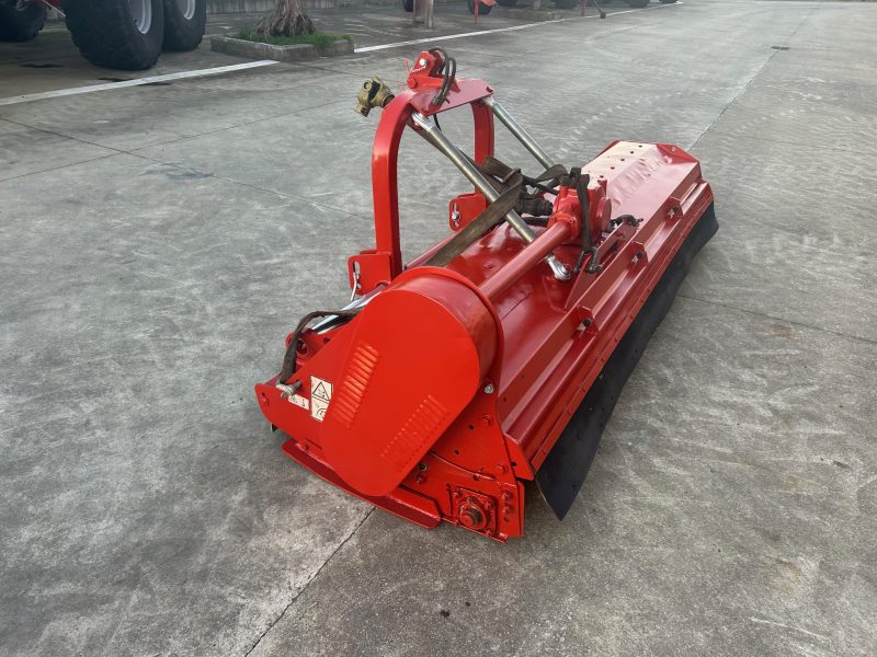TRITURADORA KUHN VKM280