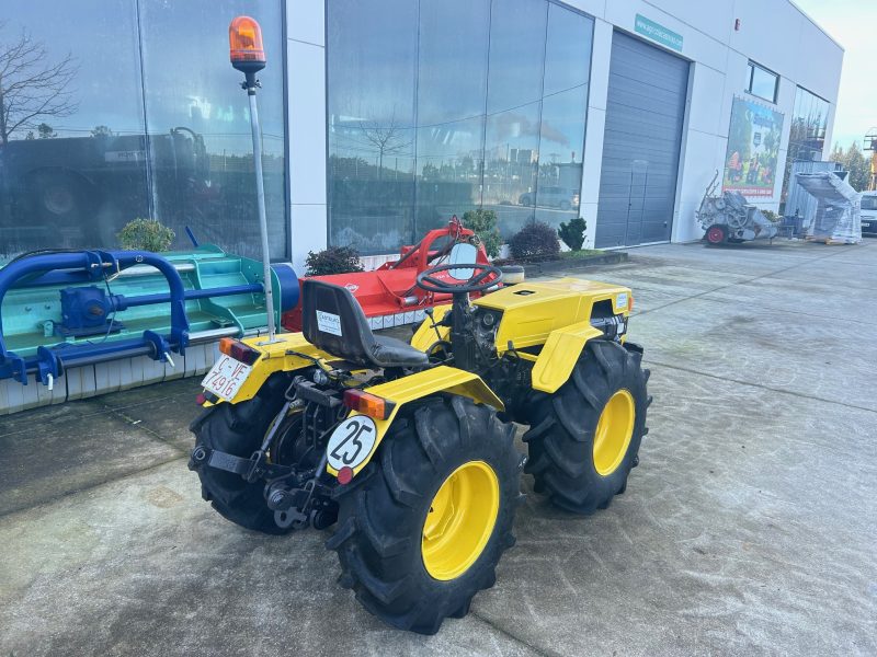 TRACTOR ARTICULADO PASQUALI 980E