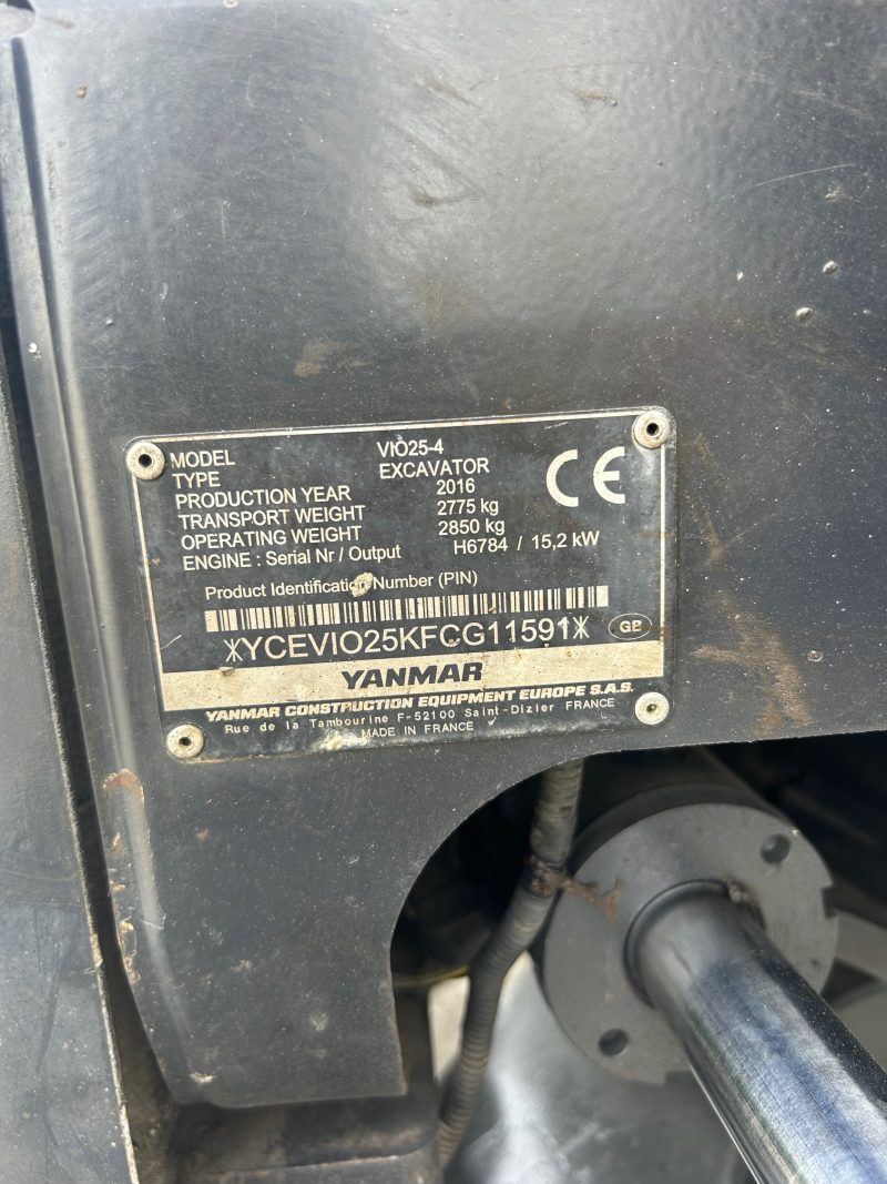 YANMAR VIO 25