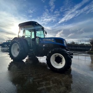 TRACTOR FRUTERO NEW HOLLAND T4.105F