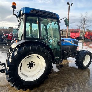 TRACTOR FRUTERO NEW HOLLAND T4.105F