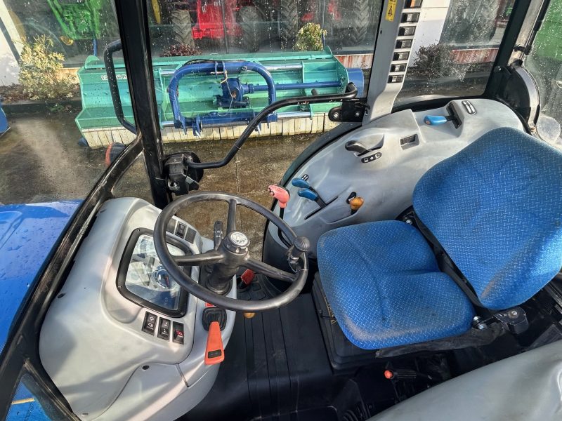 TRACTOR FRUTERO NEW HOLLAND T4.105F