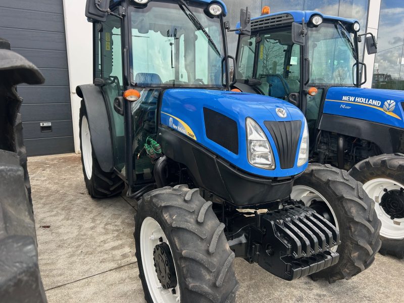 TRACTOR FRUTERO NEW HOLLAND T4040F