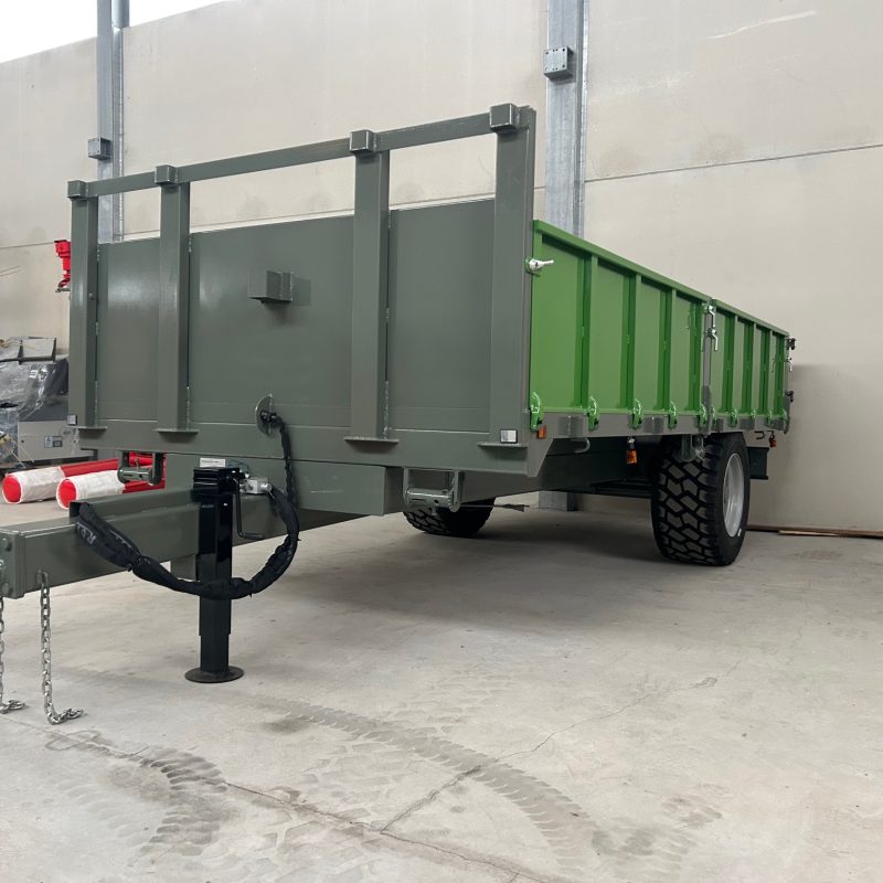 REMOLQUE BASCULANTE 4,50 X 2.32 CON BALDERAS