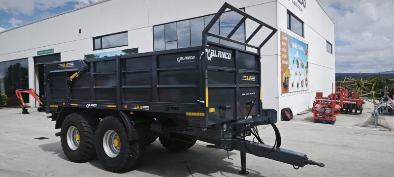 REMOLQUE BASCULANTE 5 X 2.55 METROS