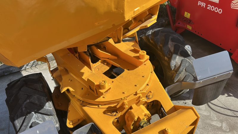 DUMPER THWAITES 6 TN