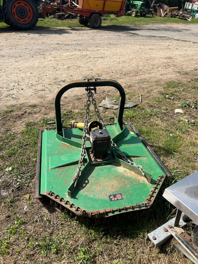 TRACTOR ARTICULADO AGRIA 8900 DR V30