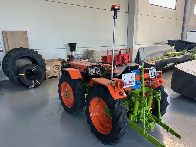 TRACTOR AGRIA 9900S RIGIDO