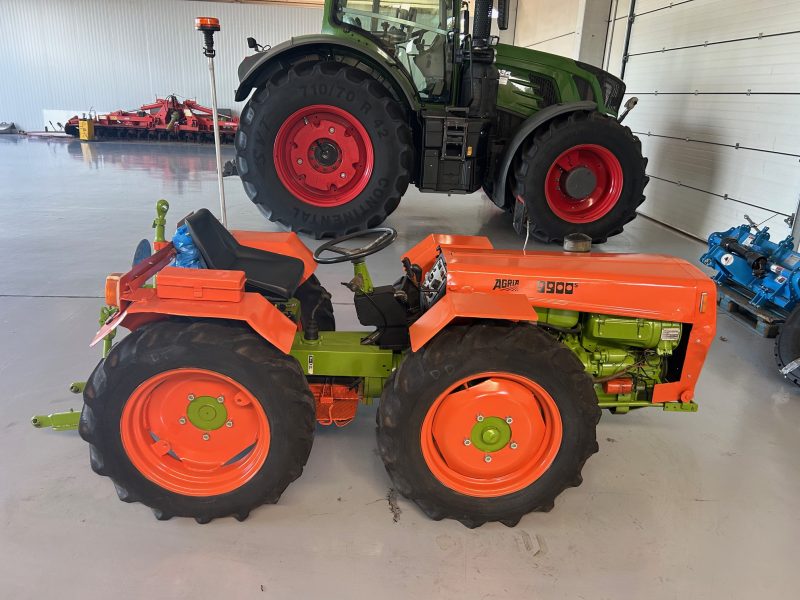 TRACTOR AGRIA 9900S RIGIDO