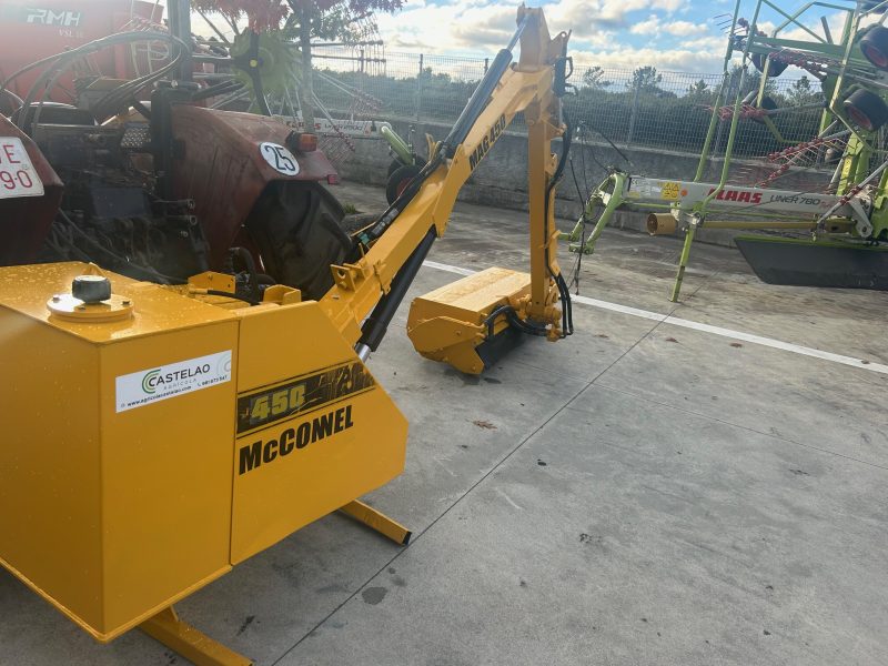 DESBROZADORA DE BRAZO MCCONNEL MAG450