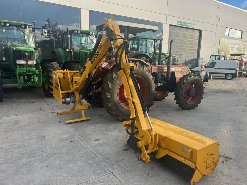 DESBROZADORA DE BRAZO MCCONNEL MAG450