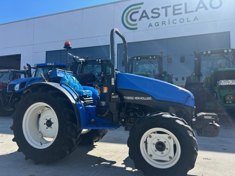 TRACTOR NEW HOLLAND TCE50