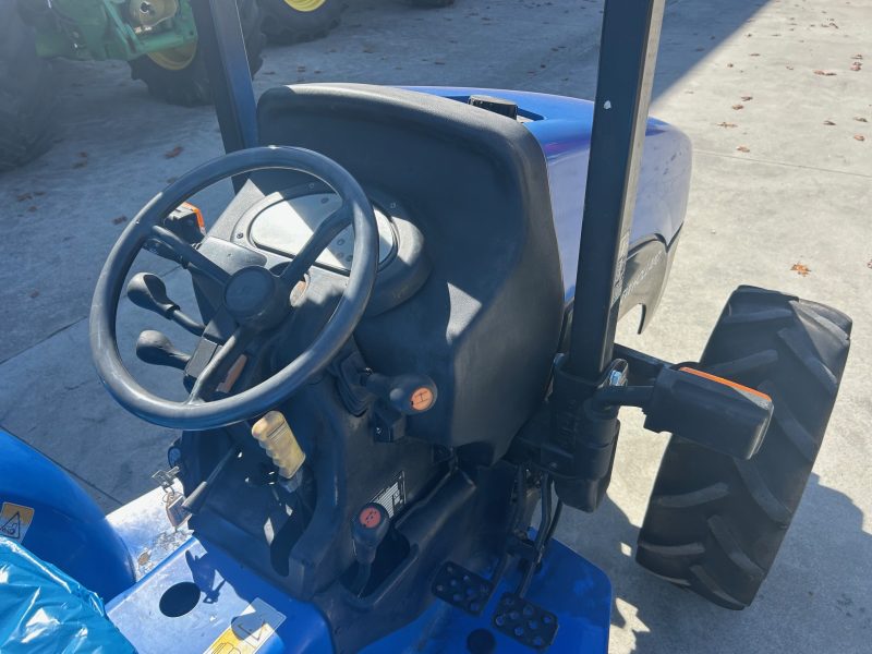 TRACTOR NEW HOLLAND TCE50