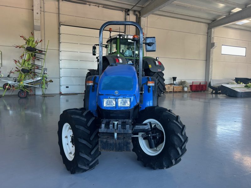 TRACTOR NEW HOLLAND TCE50