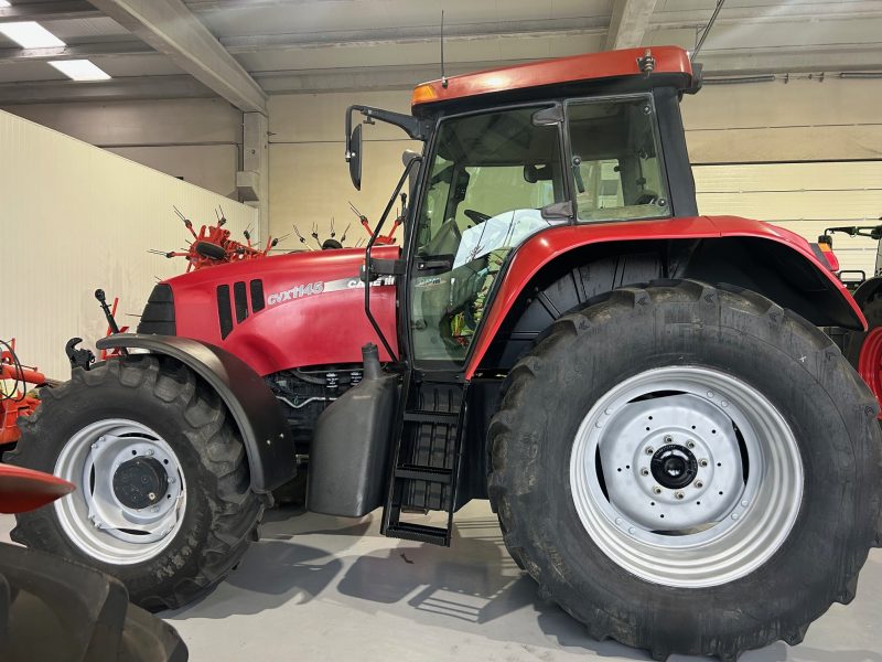 TRACTOR CASE CVX 1145