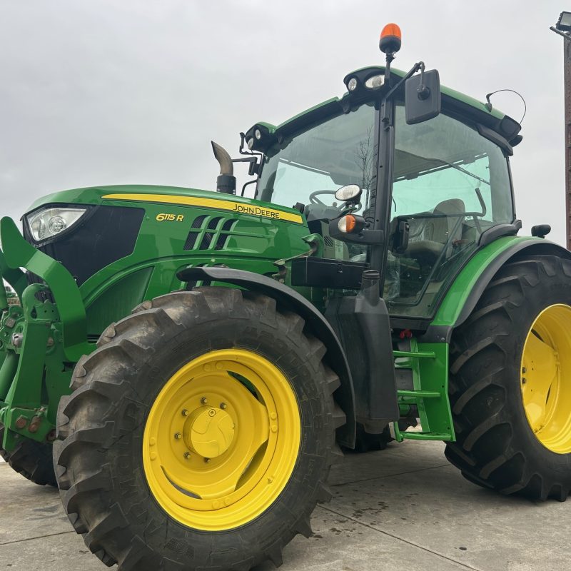 TRACTOR JOHN DEERE 6115 R CON PALA MX T412