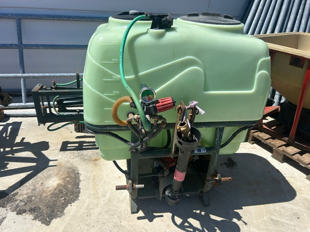 SULFATADORA ROCHA 400 LITROS